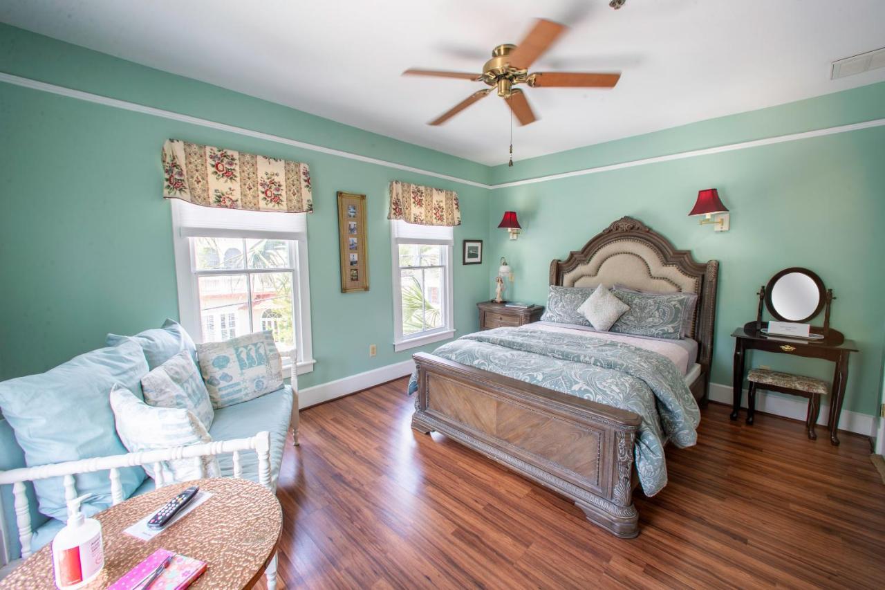 Carriage Way Centennial House - Adult Only- Saint Augustine Bed and Breakfast Buitenkant foto