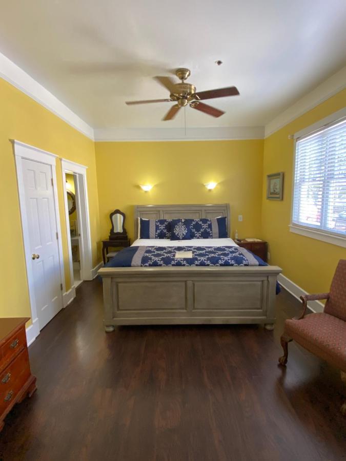 Carriage Way Centennial House - Adult Only- Saint Augustine Bed and Breakfast Buitenkant foto