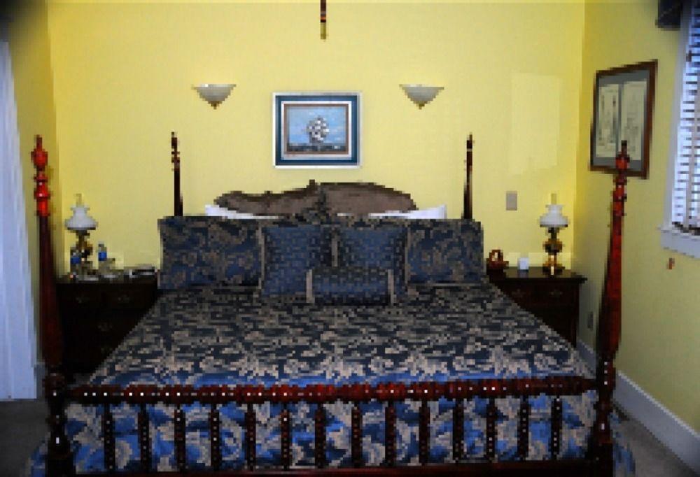 Carriage Way Centennial House - Adult Only- Saint Augustine Bed and Breakfast Buitenkant foto